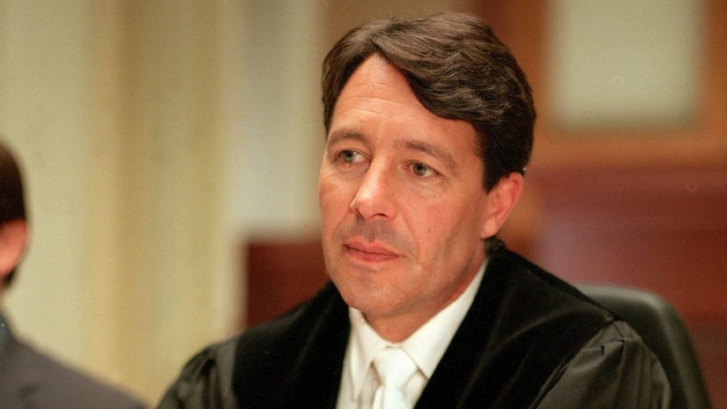 Richter Ulrich Wetzel bei "Das Strafgericht"